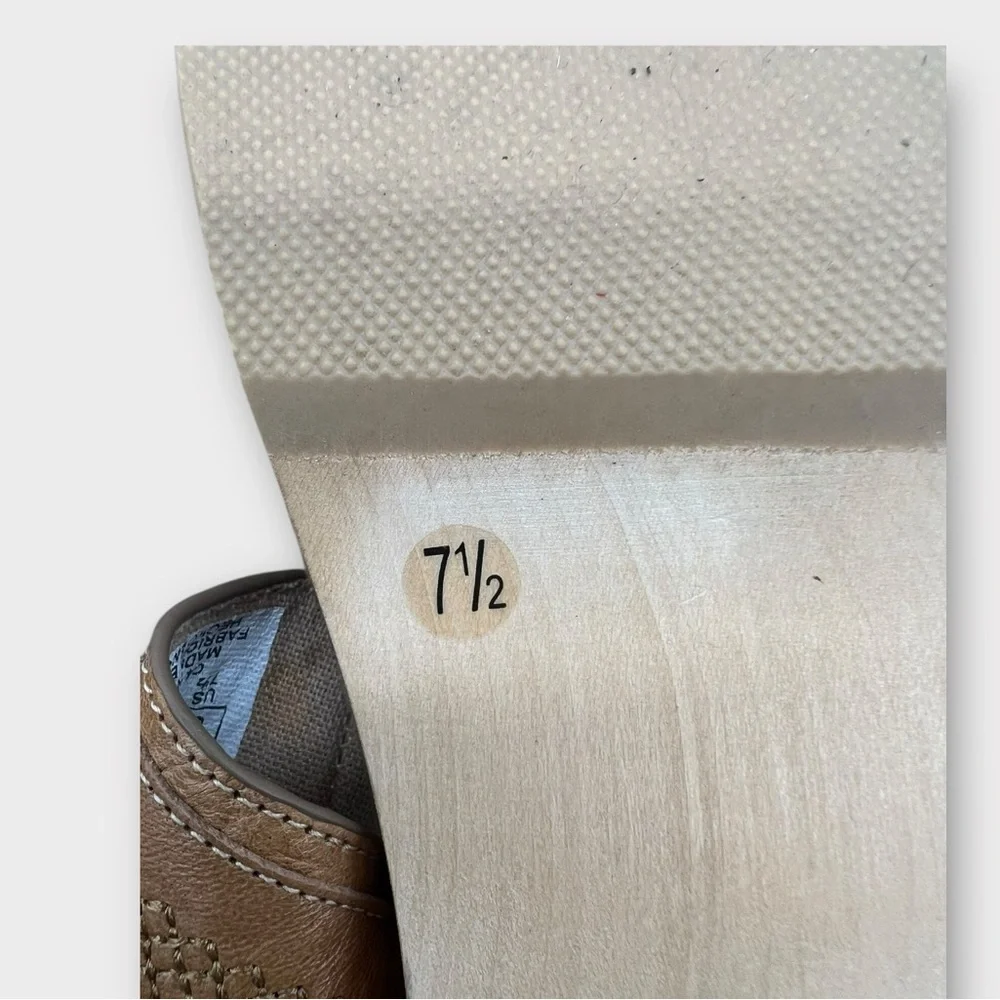 Anthropologie Kelsi Dagger Brooklyn Tan Square Flip Flop Sandals Wooden Size 7.5